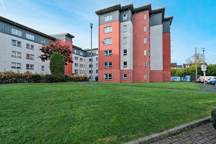 2 Bedroom Flat For Sale In Whitehill Place, Dennistoun, Glasgow, G31