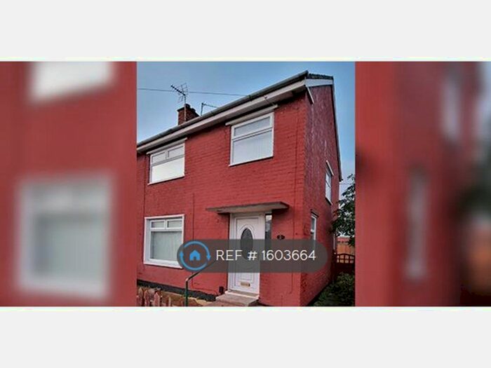 3 Bedroom End Of Terrace House To Rent In Cranmore Road, Middlesbrough, TS3