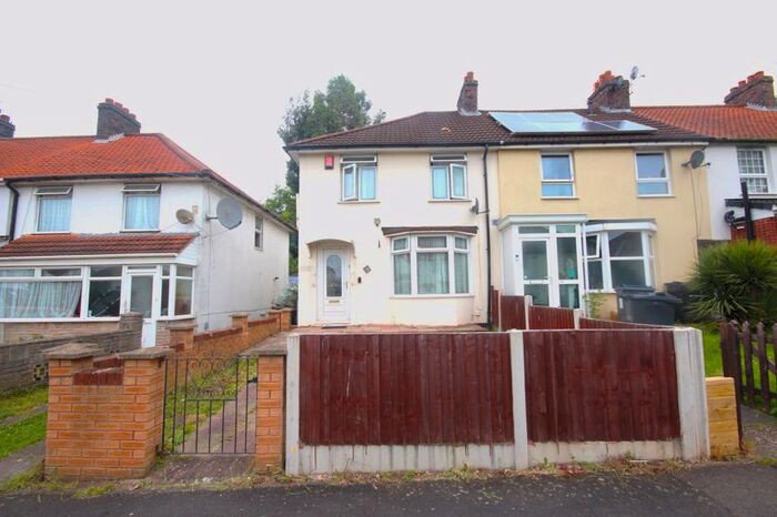 3 Bedroom Terraced House To Rent In Fosbrooke Road, Small Heath, Birmingham, B10