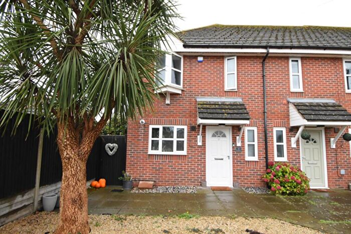 2 Bedroom End Of Terrace House For Sale In Friary Close, Alverstoke, PO12