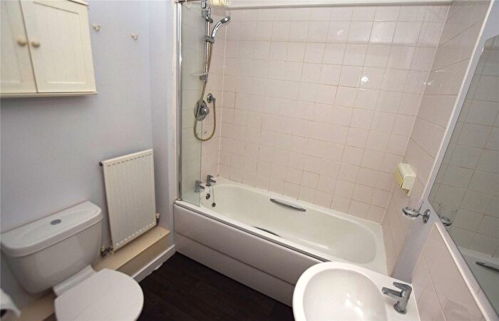 1 Bedroom Garage / Parking To Rent In Pheasant Close, Four Marks, Alton, Hampshire, GU34