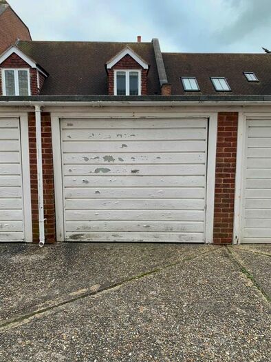 Garage / Parking To Rent In Westbury Court, Belsize Road, BN11