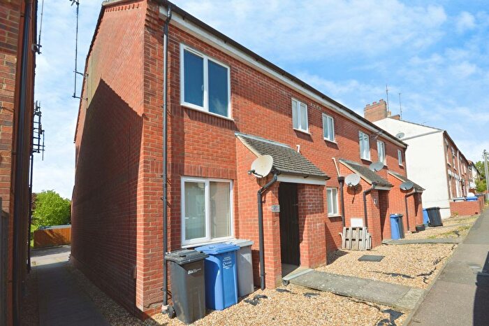 1 Bedroom Property To Rent In King Street, Kettering, NN14