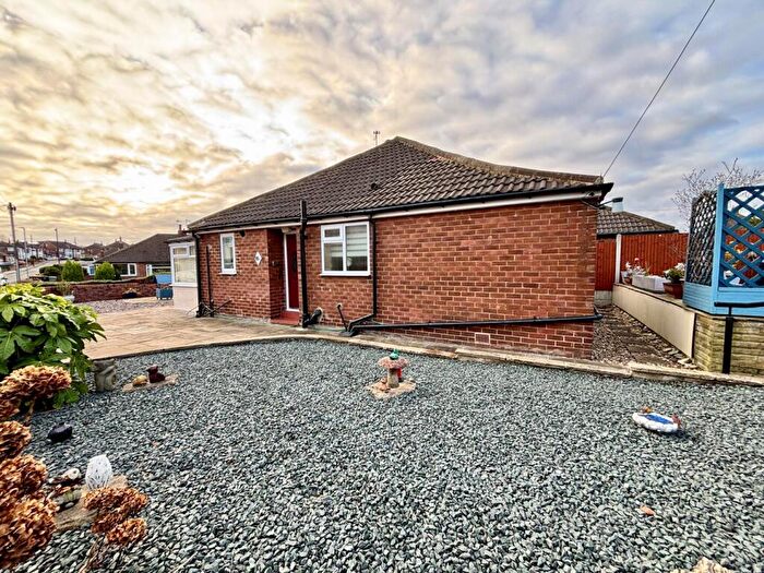 2 Bedroom Semi-Detached Bungalow For Sale In Poplar Avenue, Garforth, Leeds, LS25