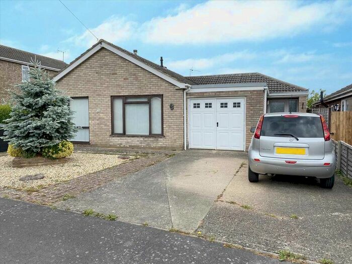 4 Bedroom Bungalow For Sale In Robertson Avenue, Leasingham, Sleaford, NG34