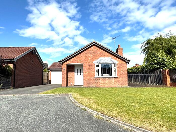 2 Bedroom Detached Bungalow For Sale In Grunmore Drive, Stretton, Burton-on-Trent, DE13