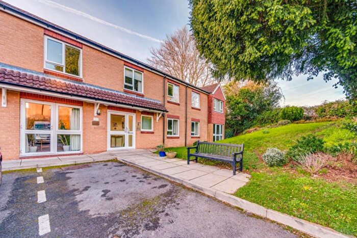 1 Bedroom Retirement Property For Sale In Beautiful Retirement Apartment In Central Village Location, BS40