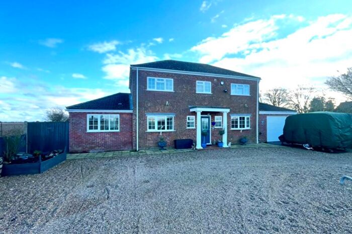 4 Bedroom Detached House For Sale In Mareham Gate, Boston, PE22