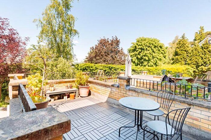 2 Bedroom Apartment For Sale In Hazelwood Road | Sneyd Park, BS9