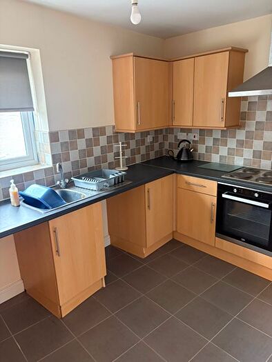2 Bedroom Flat To Rent In Cannock Road, Wolverhampton, WV10