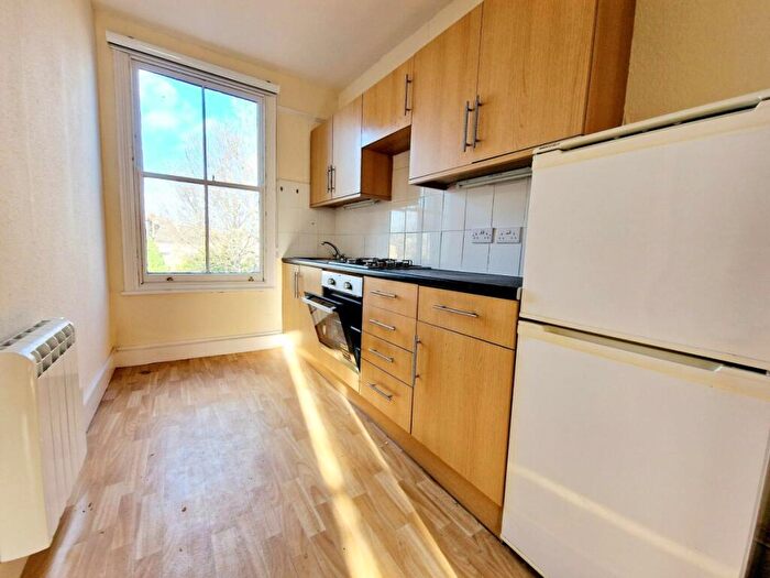 1 Bedroom Flat To Rent In Rushmore Road, Clapton, E5