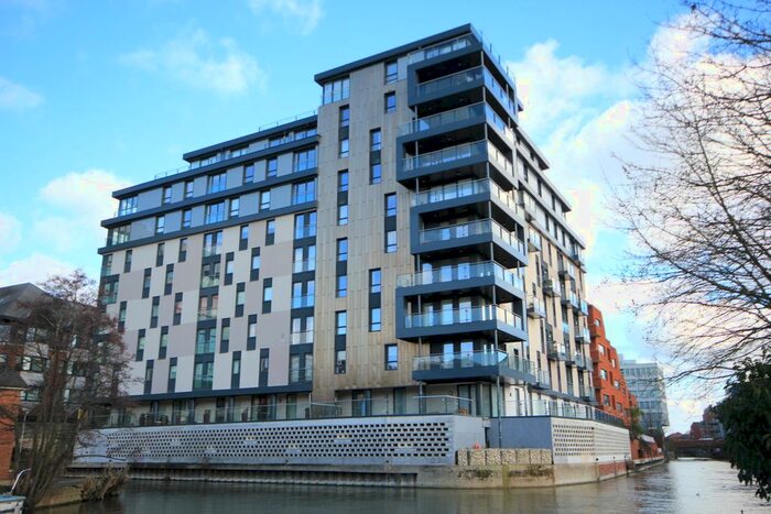 2 Bedroom Flat To Rent In Kings Road, Reading, Berkshire, RG1