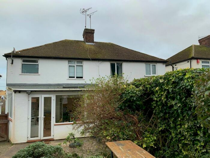 3 Bedroom Detached House To Rent In Masons Rise, Broadstairs, CT10