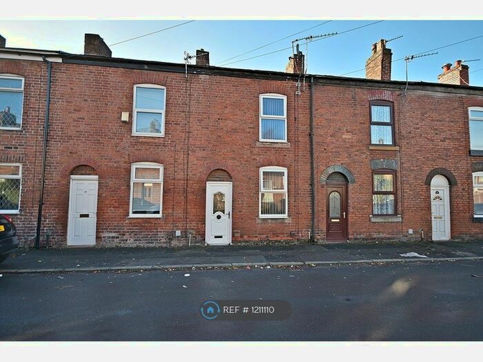 2 Bedroom Terraced House To Rent In Ellesmere Street, Swinton, Manchester, M27