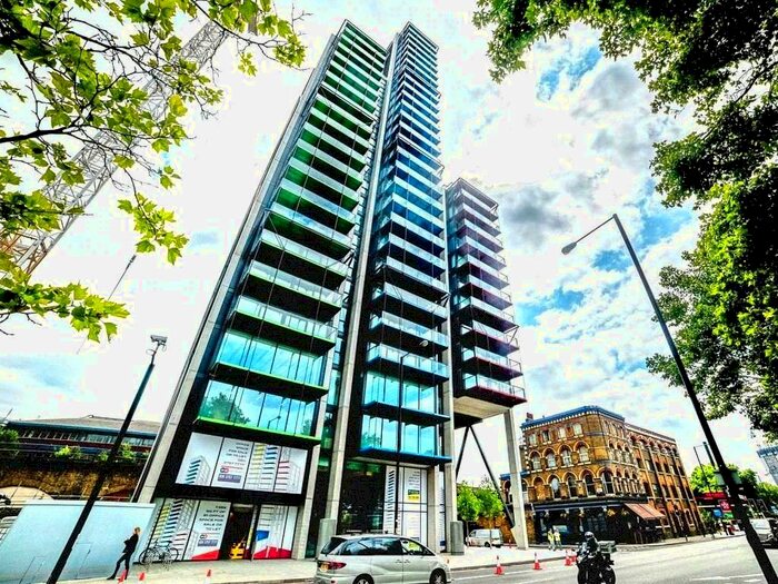 2 Bedroom Flat To Rent In Merano Residence, Albert Embanbkment, London, SE1
