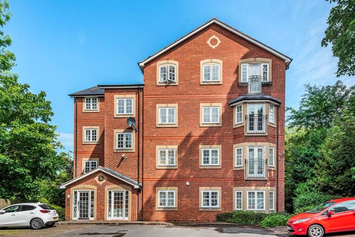 2 Bedroom Flat To Rent In Shiredene, Shire Oak Road, Headingley, Leeds, LS6