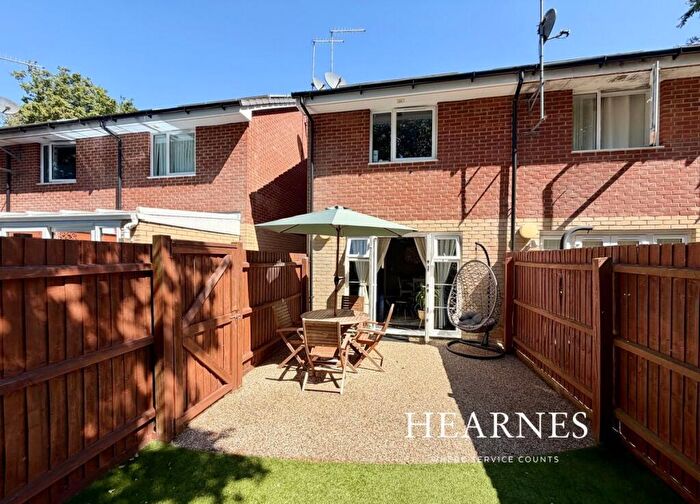 2 Bedroom End Of Terrace House For Sale In Cedar Way, Branksome, Poole, BH12