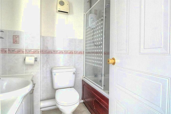 2 Bedroom Terraced House To Rent In Donnington Drive, Valley Park, Chandler's Ford, SO53