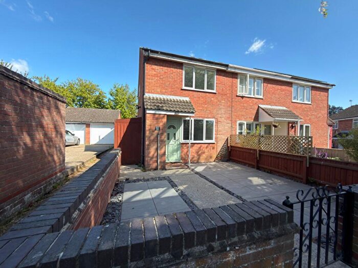 2 Bedroom End Of Terrace House To Rent In Corbyn Shaw Road, King's Lynn, PE30
