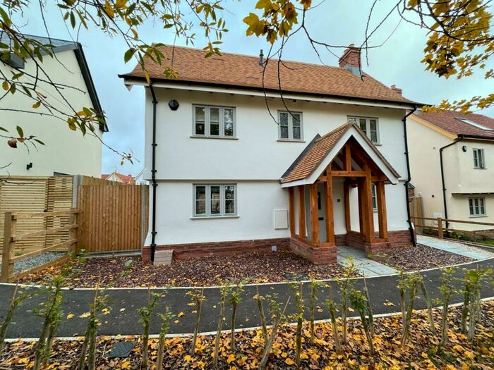 4 Bedroom Detached House For Sale In Chaucer Road, Dunmow, CM6