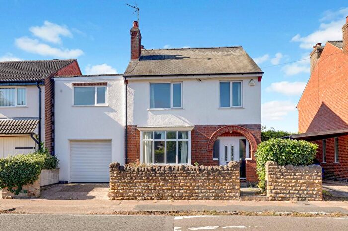 5 Bedroom Detached House For Sale In Breedon Street, Long Eaton, NG10