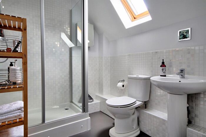 2 Bedroom Apartment To Rent In Douglas Court, Ely, CB7