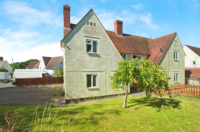 3 Bedroom Semi Detached House For Sale In Offas Close, Sedbury, Chepstow, NP16