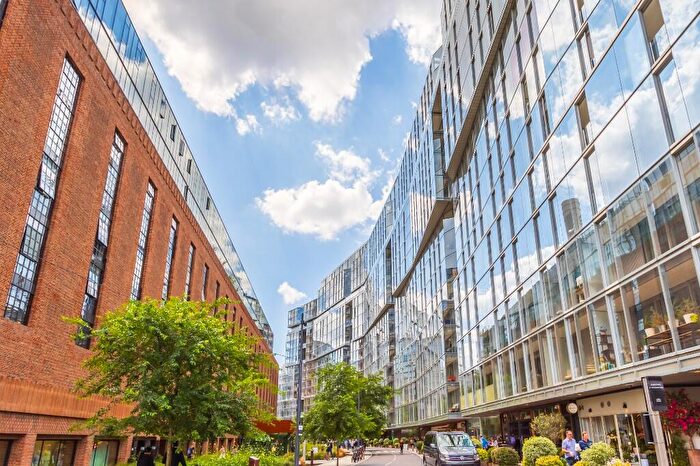 1 Bedroom Apartment To Rent In Circus Road, London, SW11