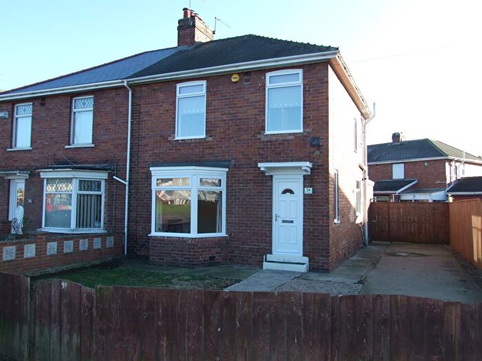 3 Bedroom Semi-Detached House To Rent In Cowpen Lane, Billingham, TS23
