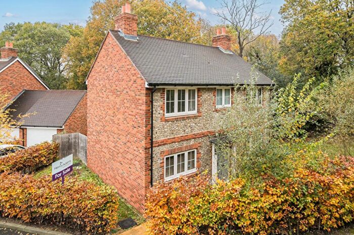 3 Bedroom Detached House For Sale In Bailey Road, Rowland's Castle, PO9