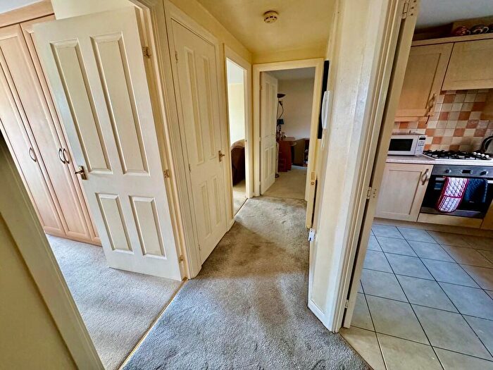 2 Bedroom Apartment For Sale In Vine Lane, Acocks Green, B27