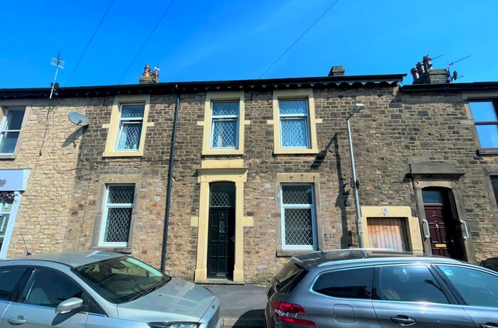 1 Bedroom Flat To Rent In Warwick Street, Longridge, Lancashire, PR3
