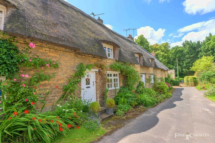 2 Bedroom Cottage For Sale In Pudding Bag Lane, Exton, Oakham, LE15