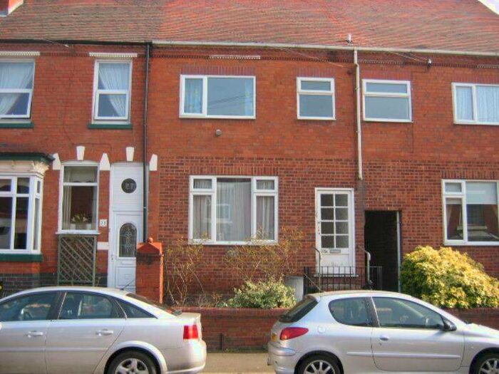 1 Bedroom Flat To Rent In Cobham Road, Halesowen, West Midlands, B63