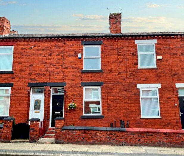 2 Bedroom Terraced House To Rent In Charles Street, Swinton, M27