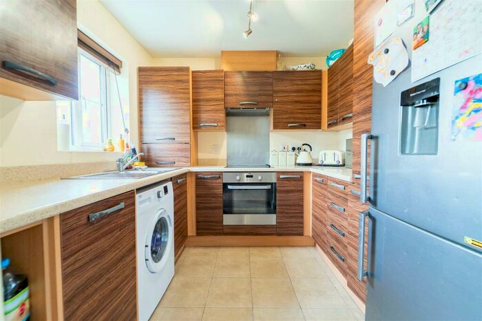 2 Bedroom House To Rent In Riverpark Way, Northfield, Birmingham, B31