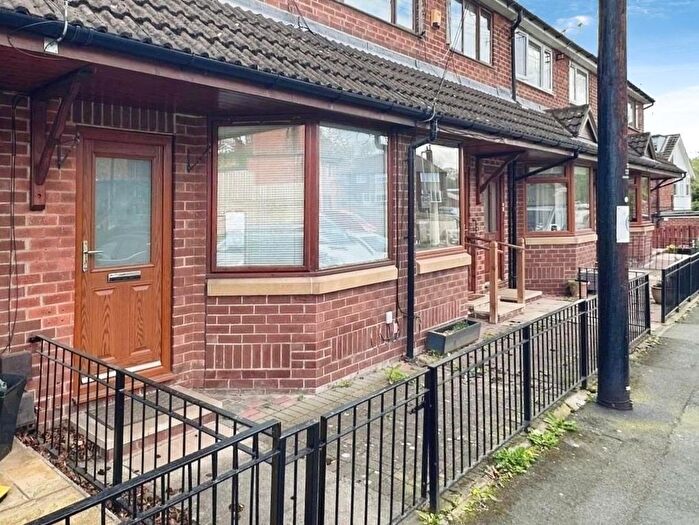 2 Bedroom Flat For Sale In The Gills, Otley, LS21