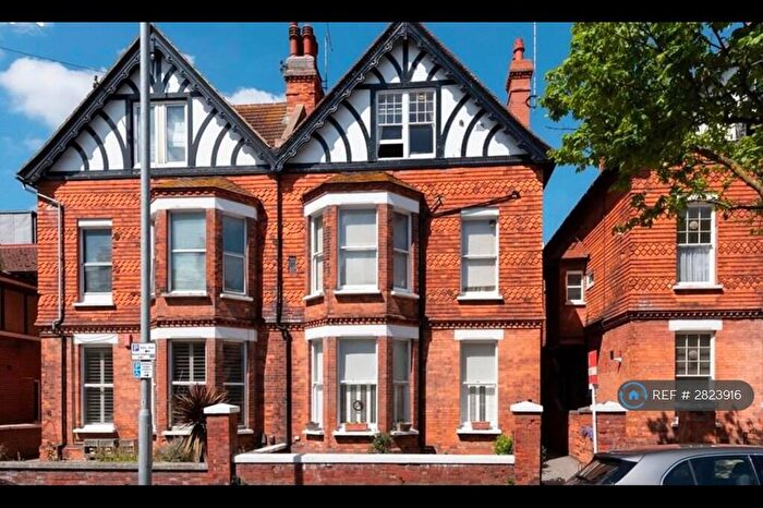 1 Bedroom Flat To Rent In Sackville Road, Hove, BN3