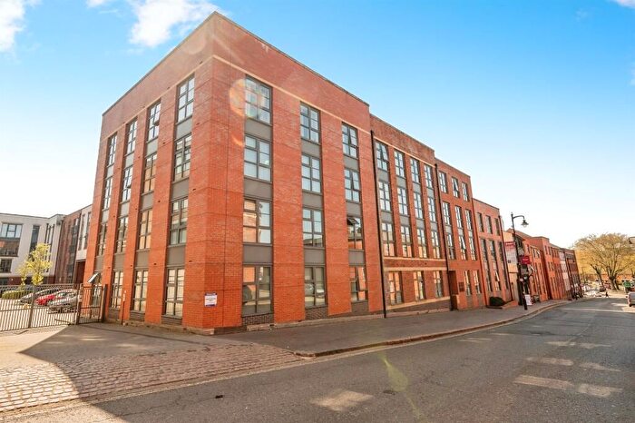 2 Bedroom Flat To Rent In Warstone Lane, Birmingham, B18