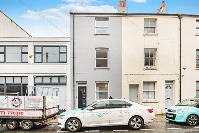 3 Bedroom Terraced House To Rent In Castle Street, Brighton, BN1