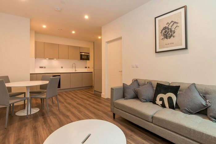 1 Bedroom Flat To Rent In The Lightwell, Cornwall Street, B3