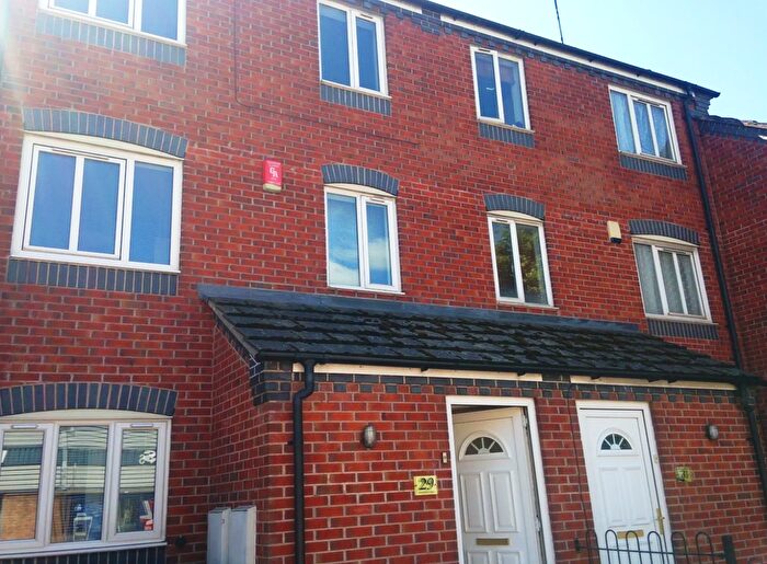 4 Bedroom Terraced House To Rent In Spon End, Coventry, West Midlands, CV1