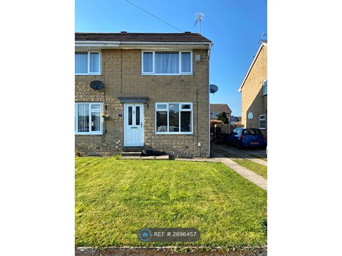 2 Bedroom Semi-Detached House To Rent In Langlands Road, Bingley, BD16