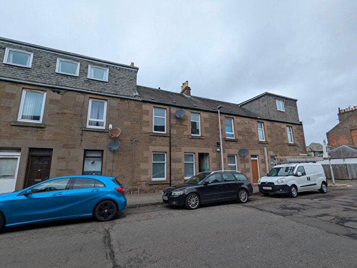 1 Bedroom Property To Rent In Lawrence Street, Broughty Ferry, Dundee, DD5