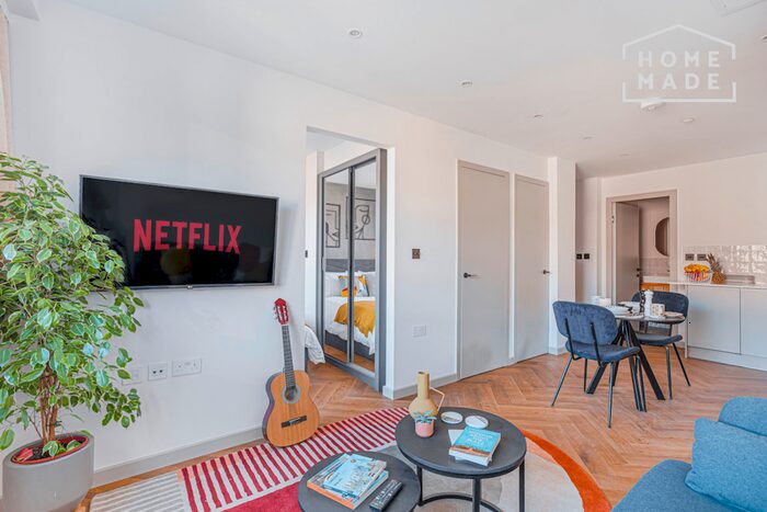 1 Bedroom Flat To Rent In Integra House, Wimbledon, SW19