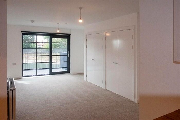 2 Bedroom Flat To Rent In Southway, Wembley, HA9