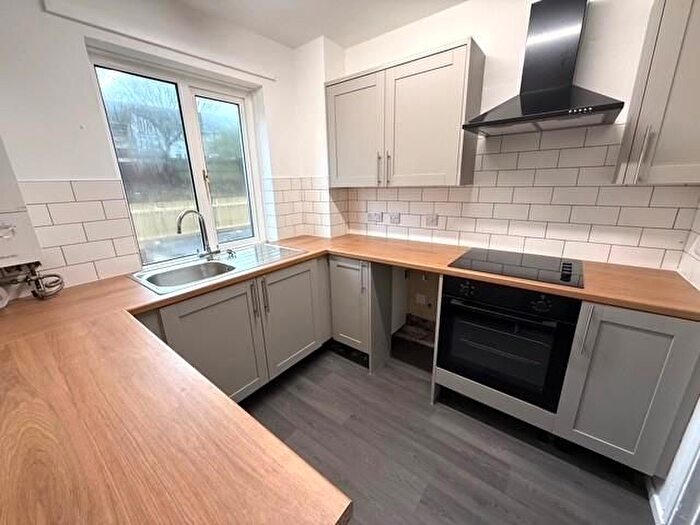 2 Bedroom Property To Rent In Lambourne Crescent, Bettws, NP20