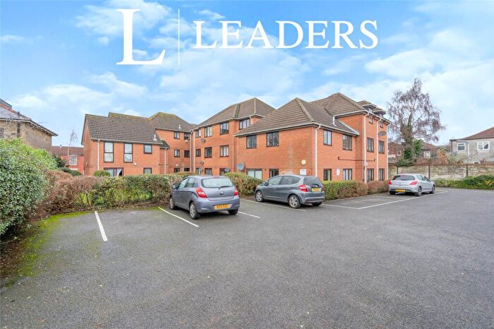 1 Bedroom Flat To Rent In Parklands Court, Park Road, Southampton, SO15