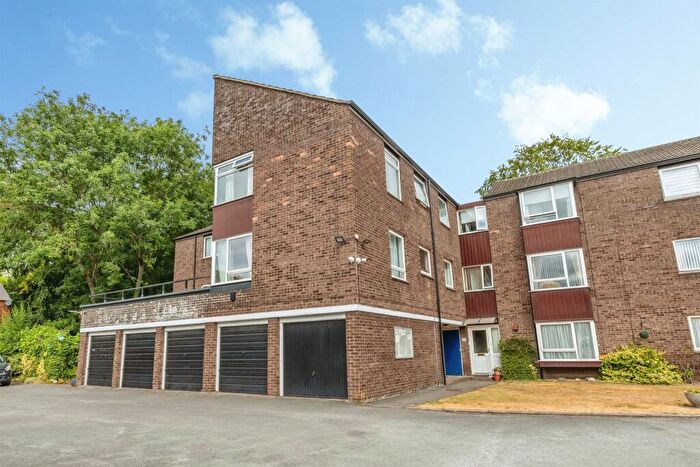 2 Bedroom Apartment For Sale In Minster Court, Beverley, HU17