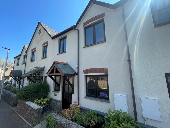 3 Bedroom Terraced House For Sale In Chapel Street, Braunton, Devon, EX33
